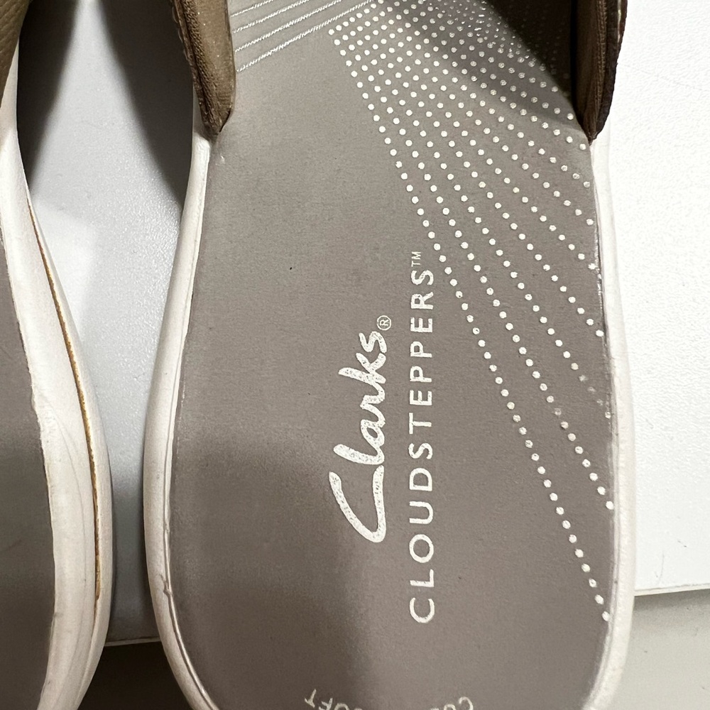 Clark’s Cloudsteppers - image 3